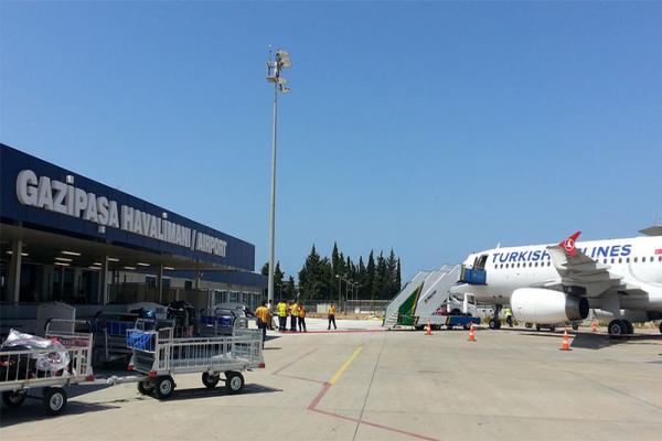 Alanya Gazipasa Luchthaven foto