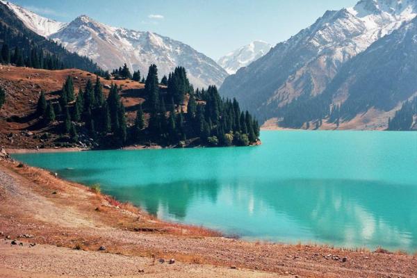 Большое Алматинское озеро фото