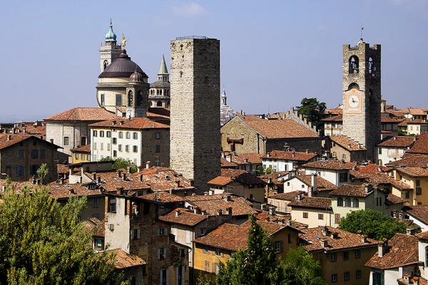 Foto della torre di Gombito