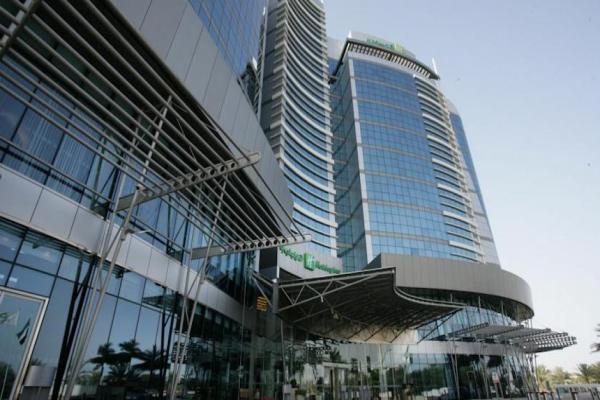 Holiday Inn Abu Dhabi фото