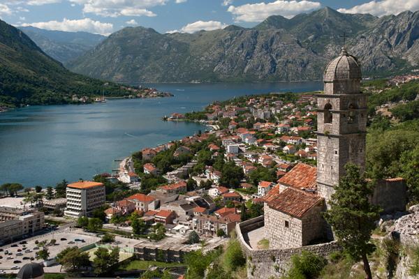 Alquiler y alquiler de coches en Montenegro