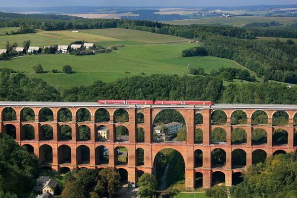 Foto del viaducto de Göltschtalbrücke