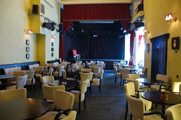 Godot Café-Teatru foto