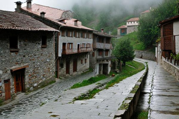 Dilijan photo