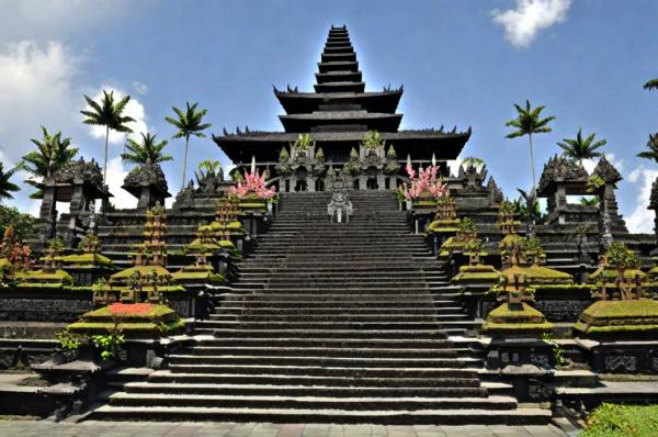 Besakih Temple photo