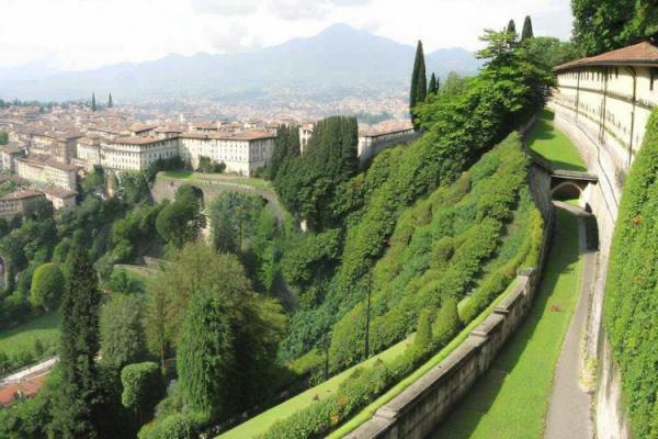 Venetian Walls in Bergamo photo