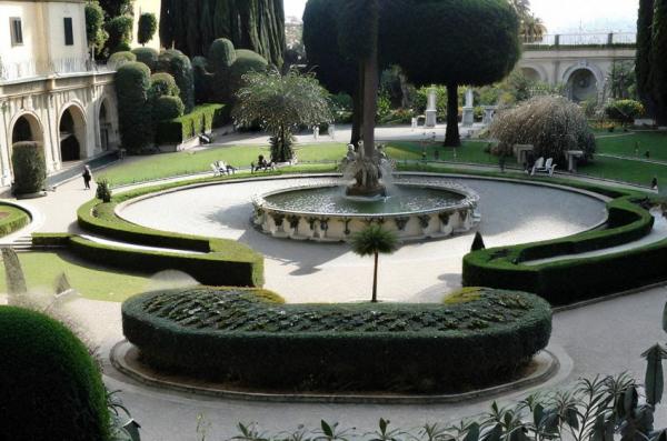 Park “Villa Bellini” in Catania photo