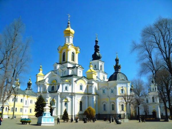 Pokrovsky Cathedral photo