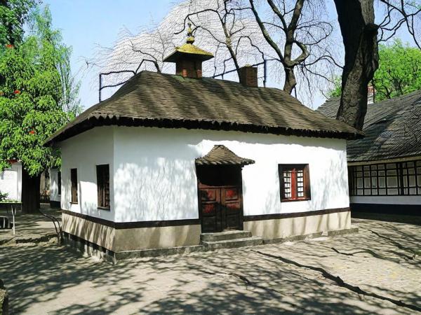 Pushkin House-Museum photo