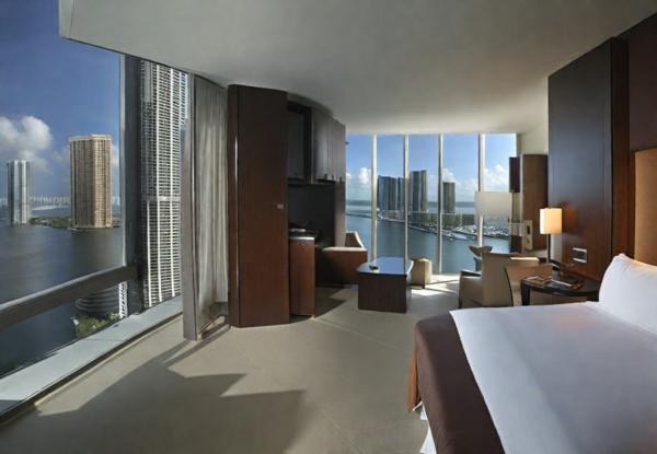 Room at the JW Marriott Marquis Miami photo