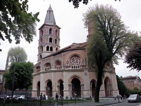 Basilica of Saint-Sernin photo