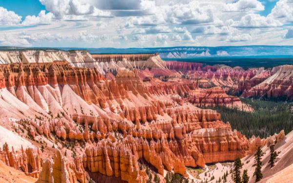 Bryce Canyon photo