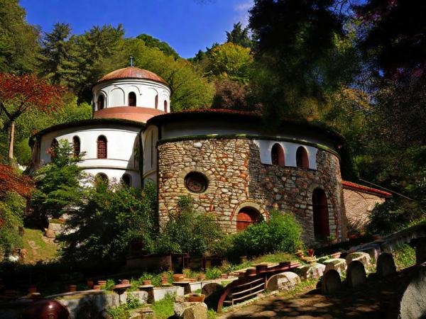 Dragalevsky monastery photo