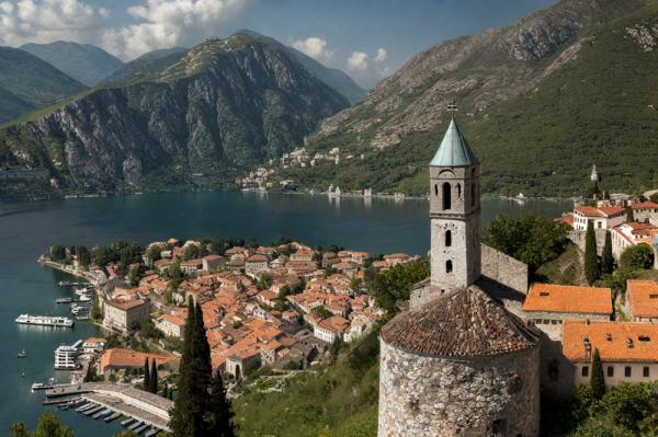 Rent and car rental in Montenegro