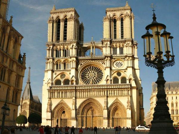 Notre Dame Cathedral photo