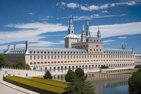 Escorial photo