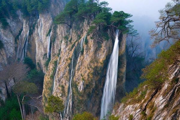 Wuchang-Su Waterfall photo